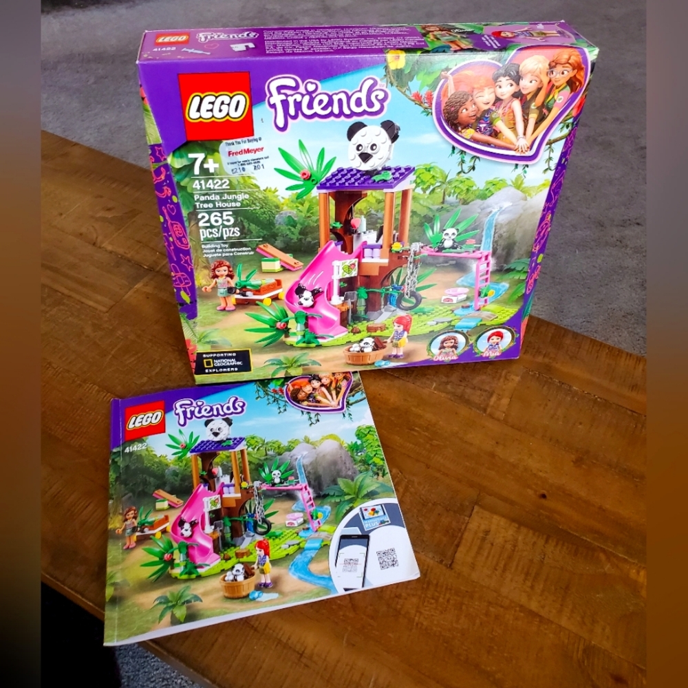 Lego Friends Panda Jungle Tree House- Retired